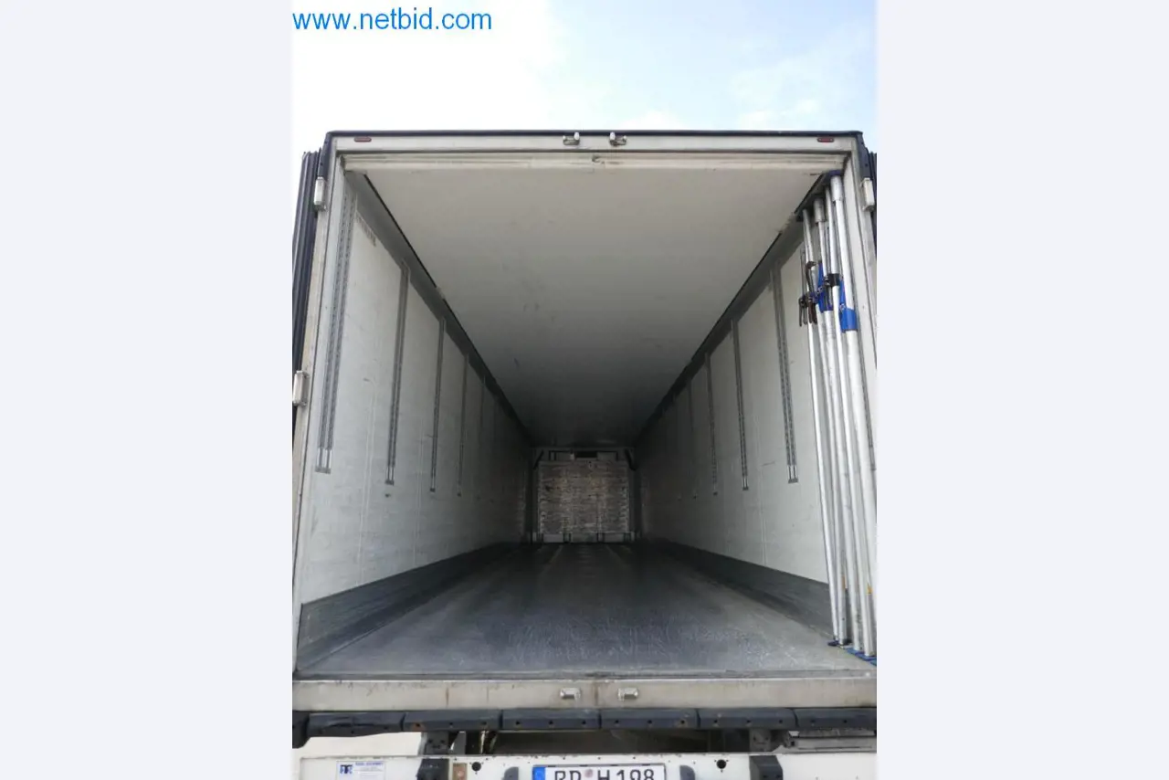 Máquinas e equipamentos técnicos do sector agroalimentar em bom estado de conservação-10