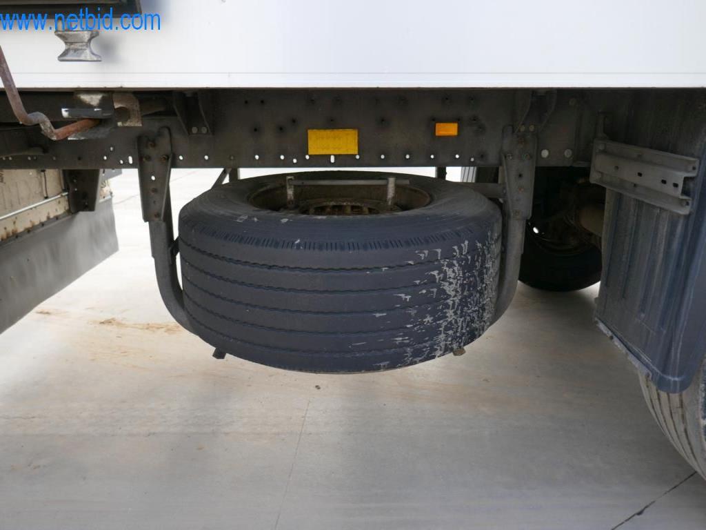 Máquinas y equipos técnicos del sector alimentario en buen estado de conservación-13