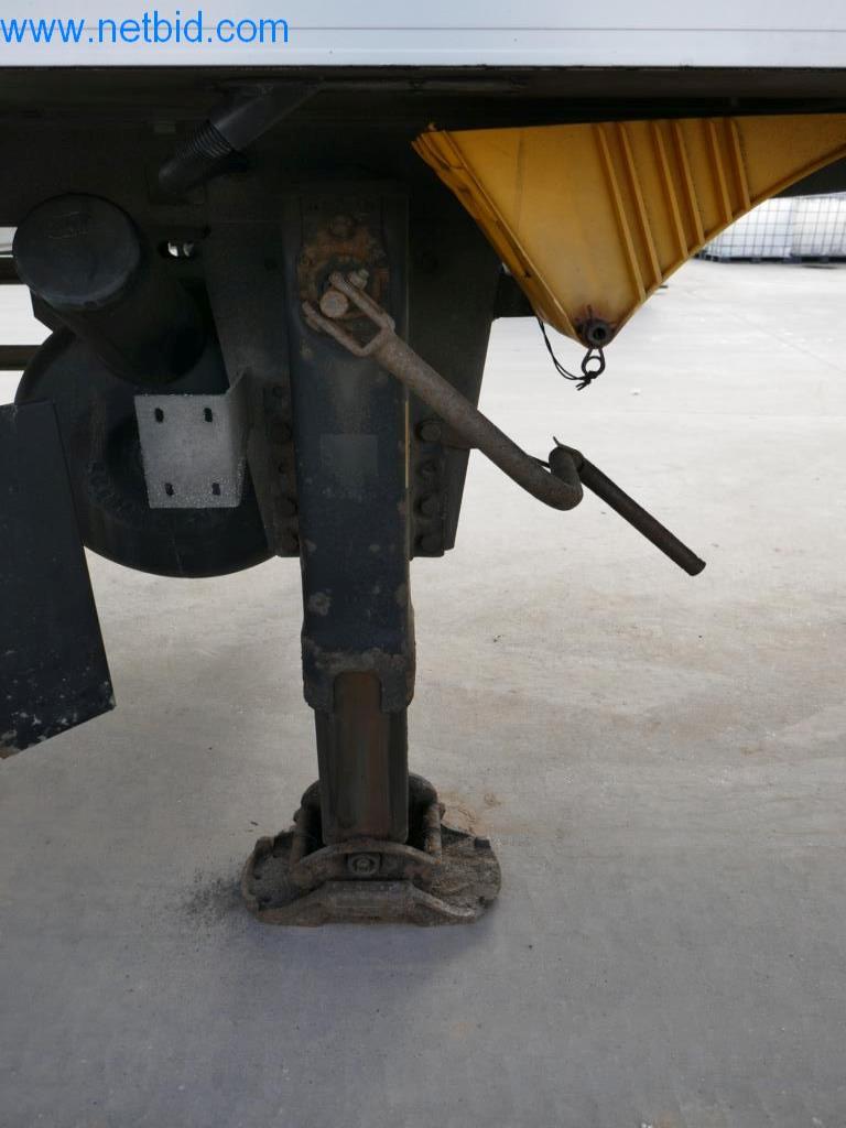 Máquinas y equipos técnicos del sector alimentario en buen estado de conservación-14