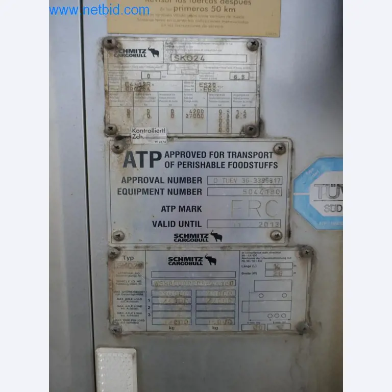 Máquinas e equipamentos técnicos do sector agroalimentar em bom estado de conservação-15