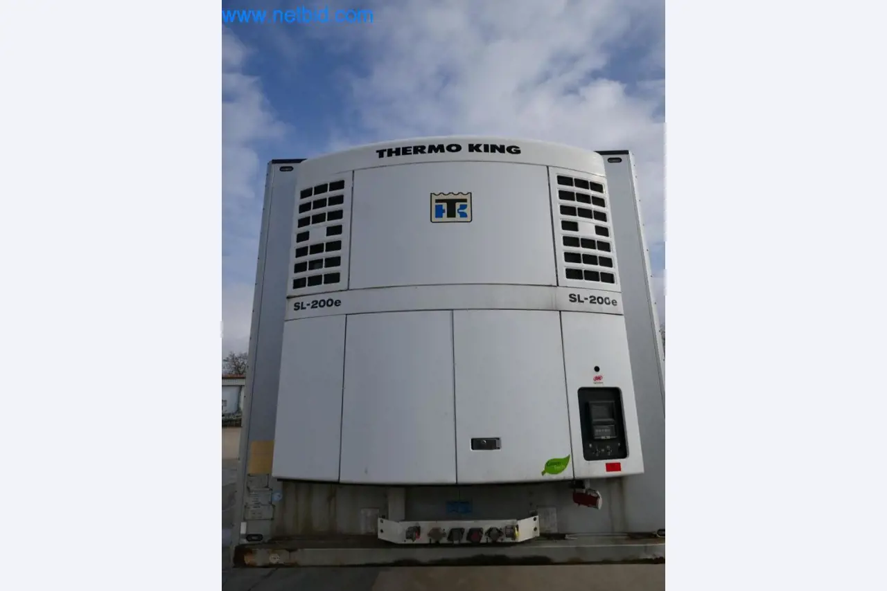 Máquinas e equipamentos técnicos do sector agroalimentar em bom estado de conservação-3