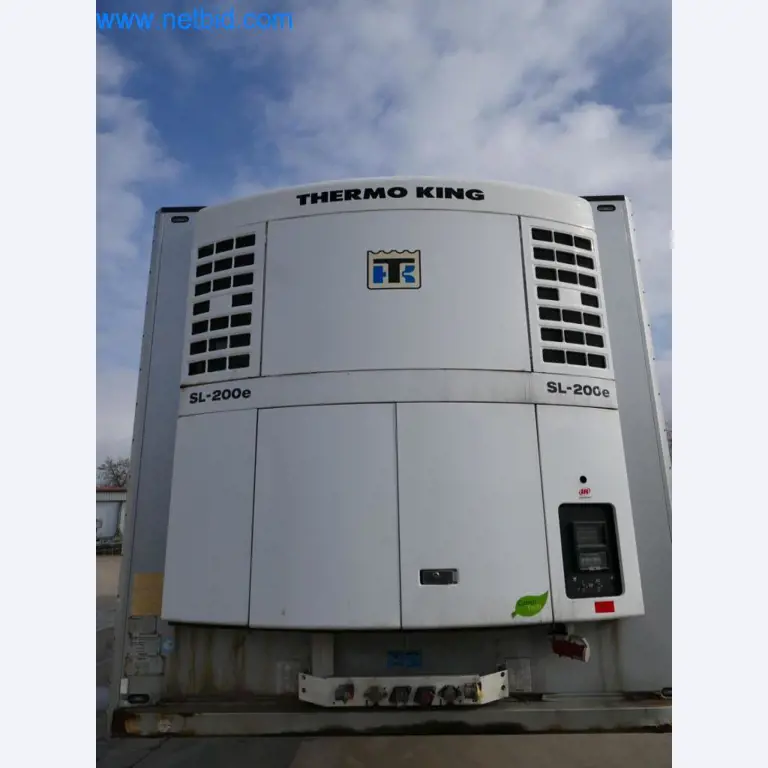 Máquinas e equipamentos técnicos do sector agroalimentar em bom estado de conservação-3