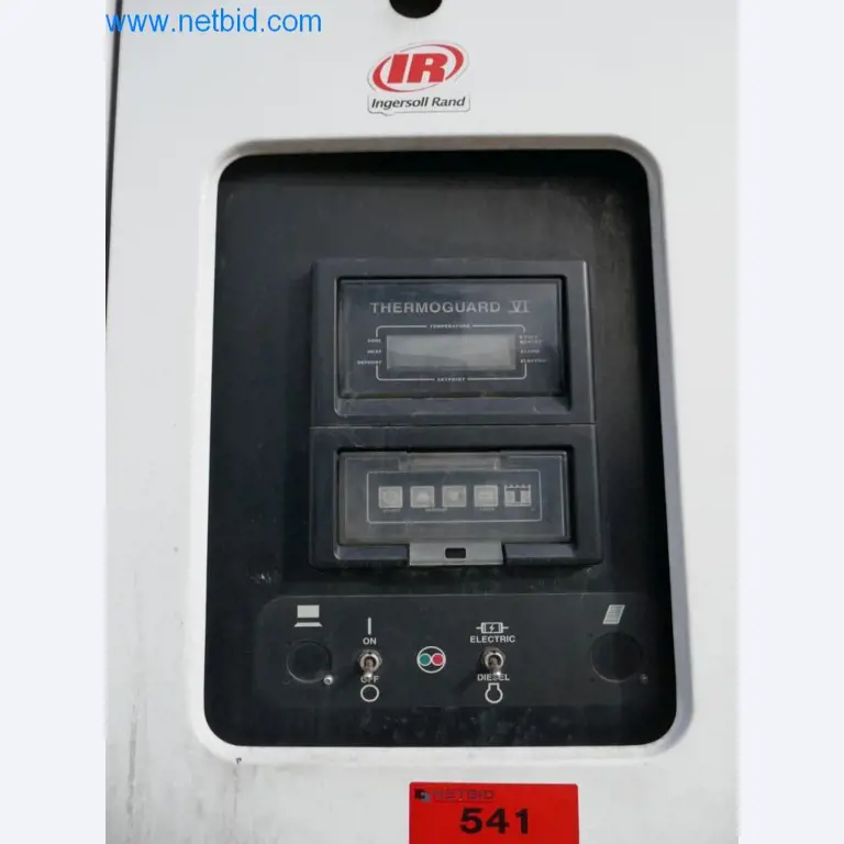 Máquinas e equipamentos técnicos do sector agroalimentar em bom estado de conservação-4