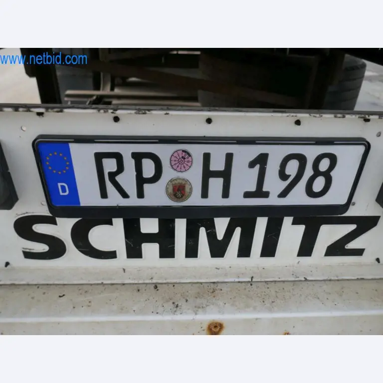 Máquinas e equipamentos técnicos do sector agroalimentar em bom estado de conservação-6