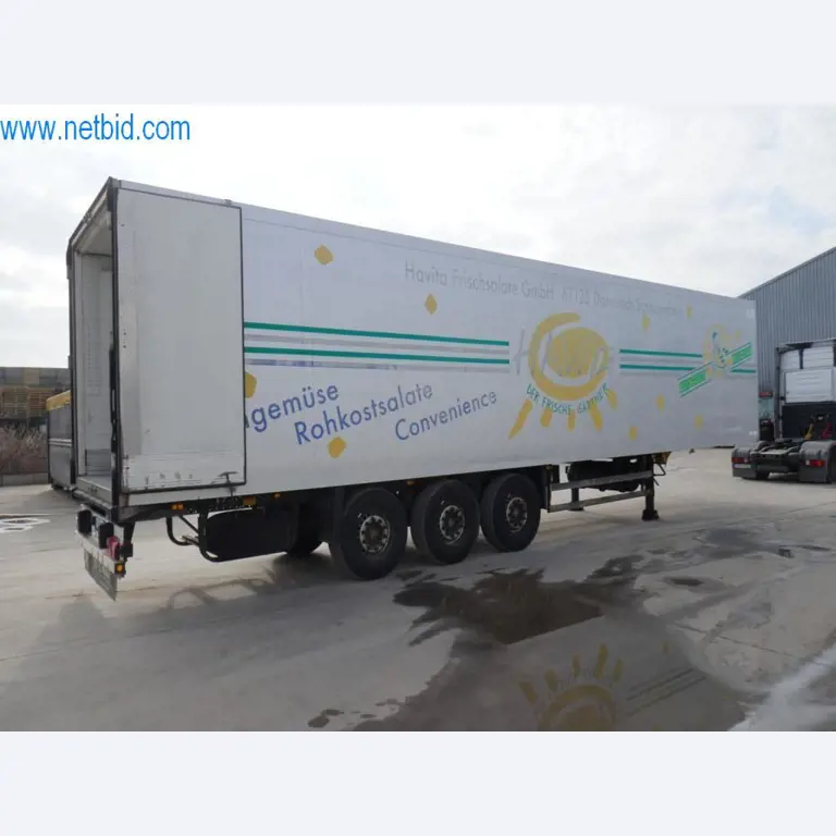 Máquinas e equipamentos técnicos do sector agroalimentar em bom estado de conservação-8