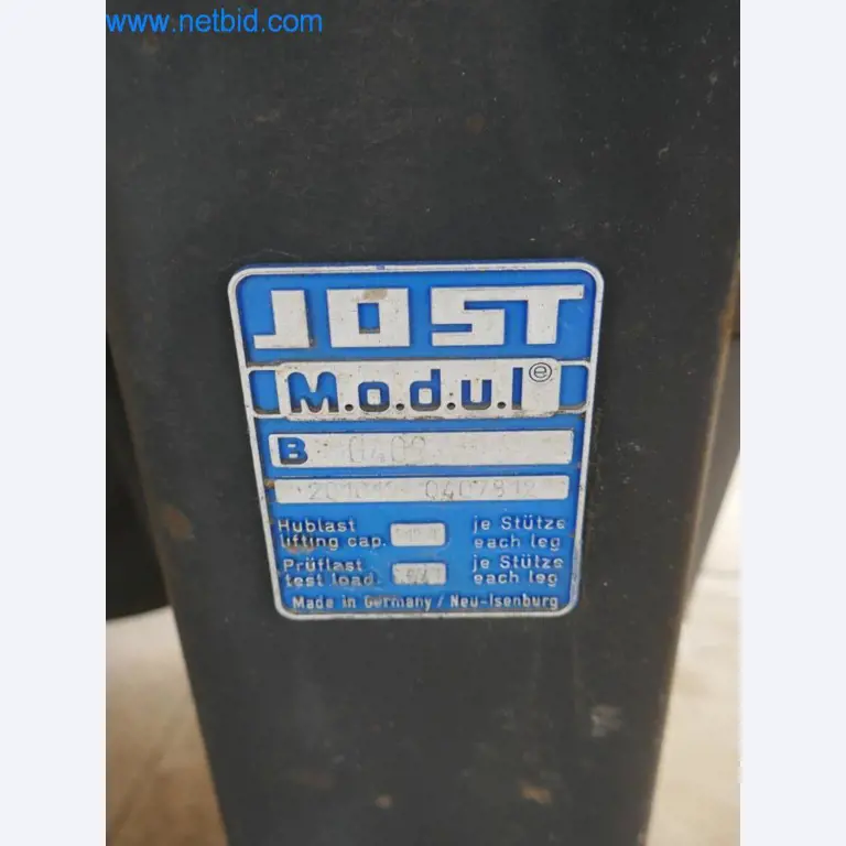 Máquinas e equipamentos técnicos do sector agroalimentar em bom estado de conservação-16