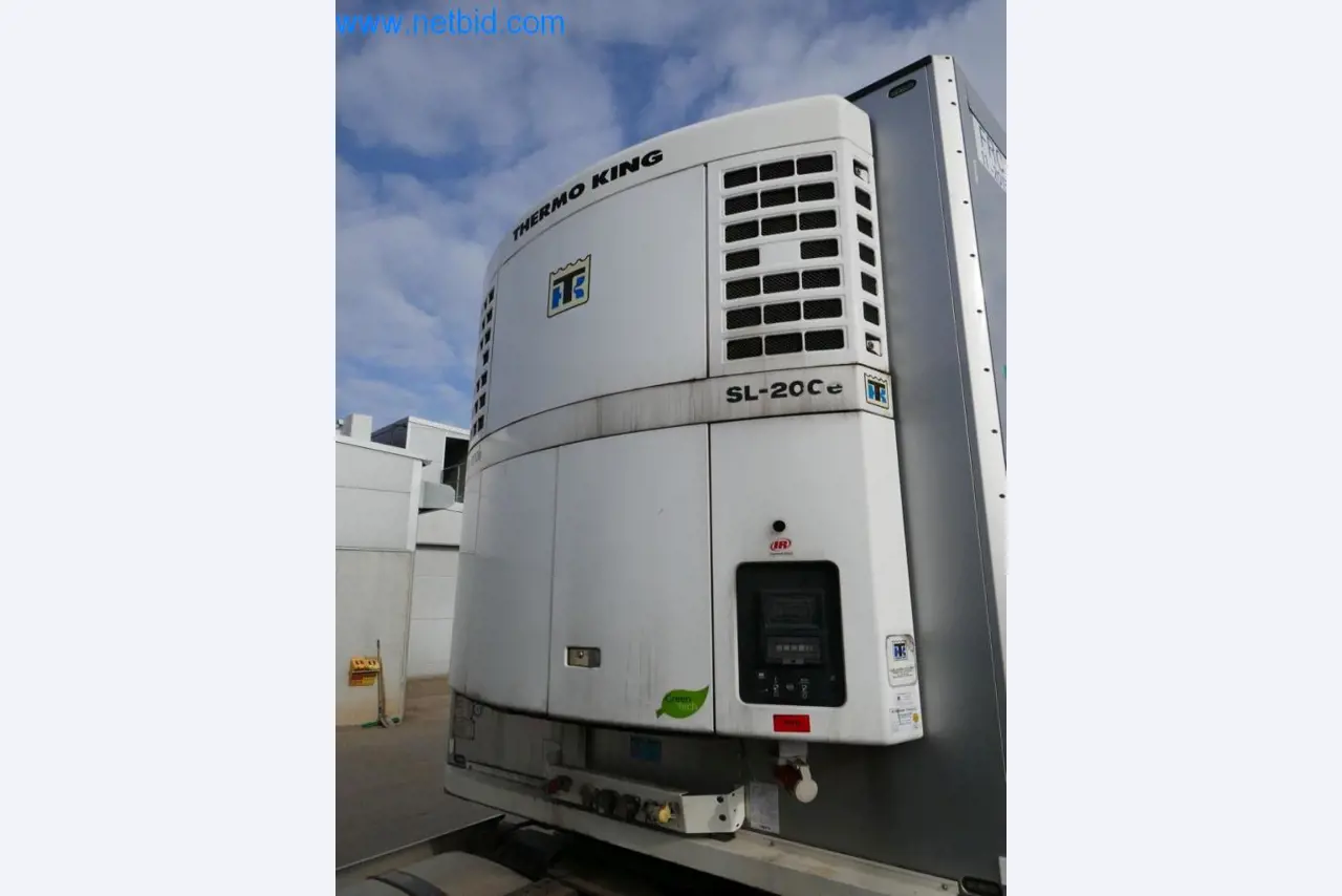 Máquinas e equipamentos técnicos do sector agroalimentar em bom estado de conservação-4