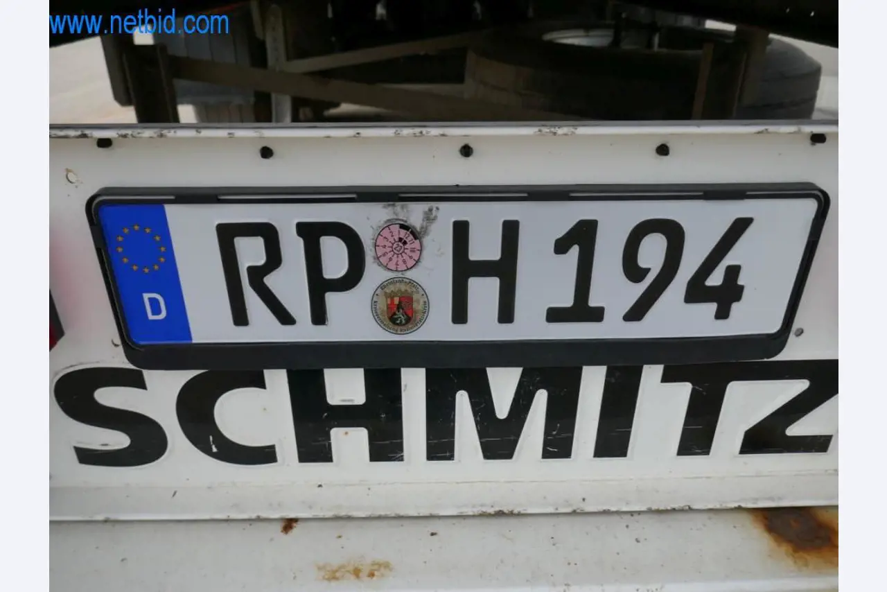 Máquinas e equipamentos técnicos do sector agroalimentar em bom estado de conservação-7