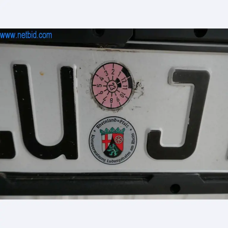 Dobro vzdrževani stroji in tehnična oprema iz živilskopredelovalnega sektorja-10