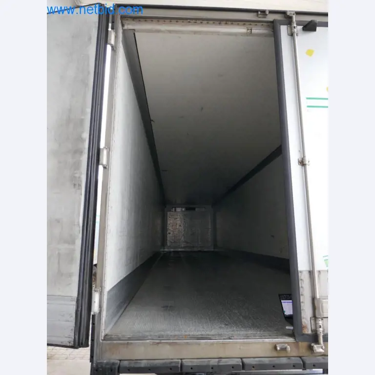 Dobro vzdrževani stroji in tehnična oprema iz živilskopredelovalnega sektorja-14