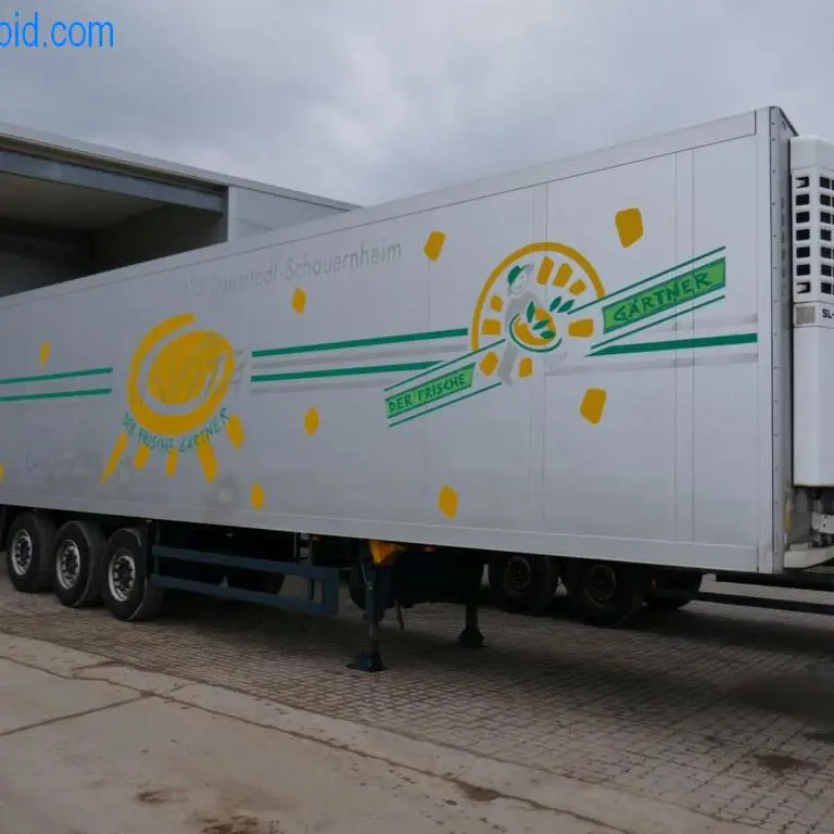 3-axle refrigerated trailer Schmitz Cargobull SKO 24