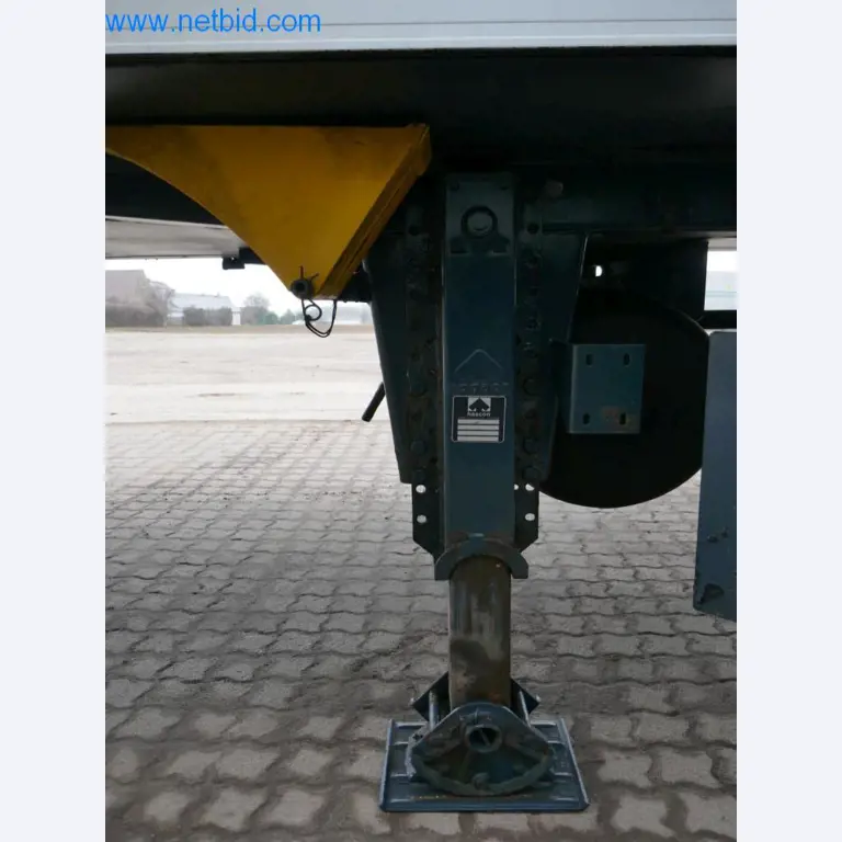 Dobro vzdrževani stroji in tehnična oprema iz živilskopredelovalnega sektorja-3