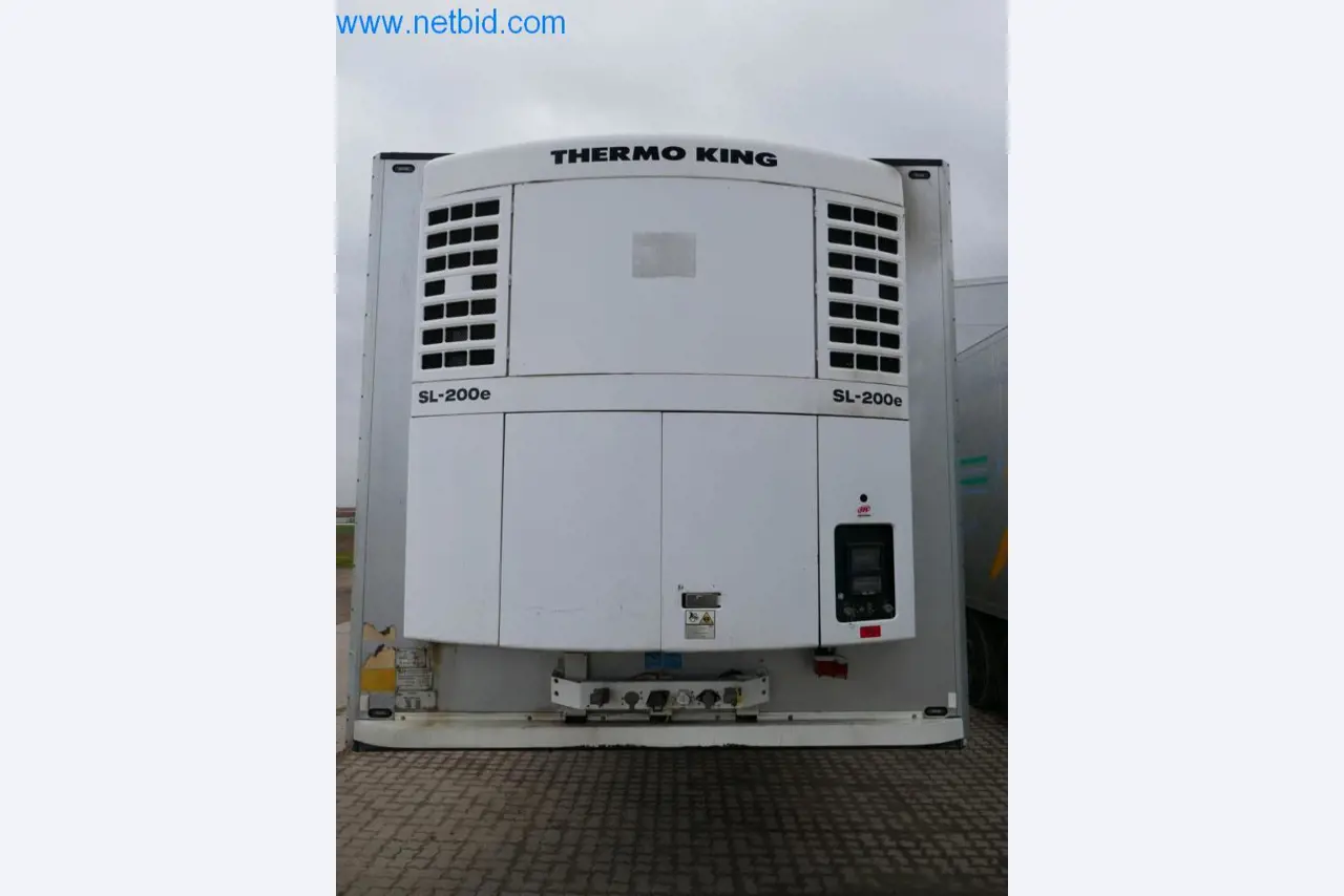 Dobro vzdrževani stroji in tehnična oprema iz živilskopredelovalnega sektorja-6