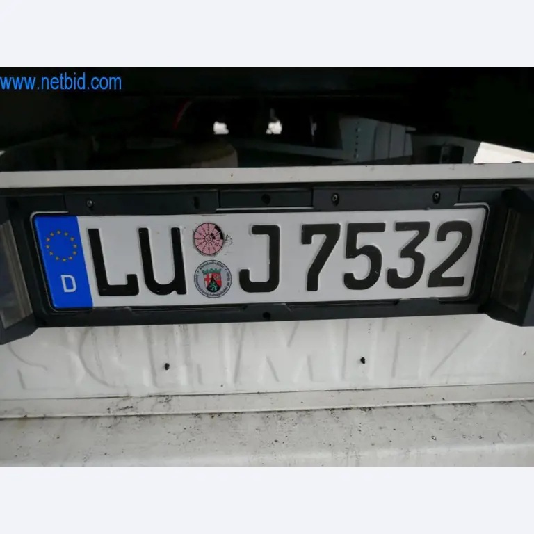 Dobro vzdrževani stroji in tehnična oprema iz živilskopredelovalnega sektorja-9