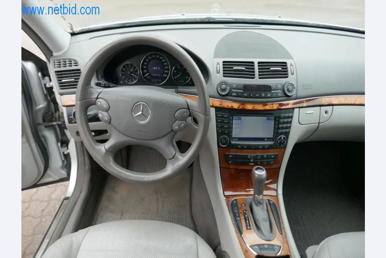 Máquinas e equipamentos técnicos do sector agroalimentar em bom estado de conservação-15