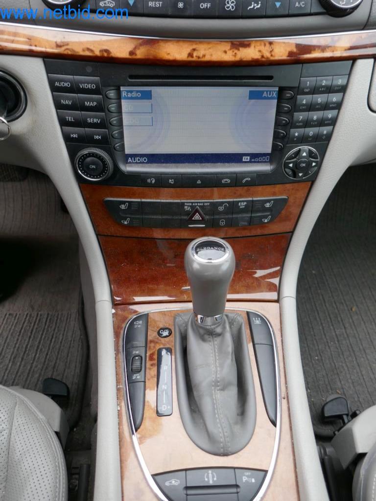 Máquinas y equipos técnicos del sector alimentario en buen estado de conservación-16