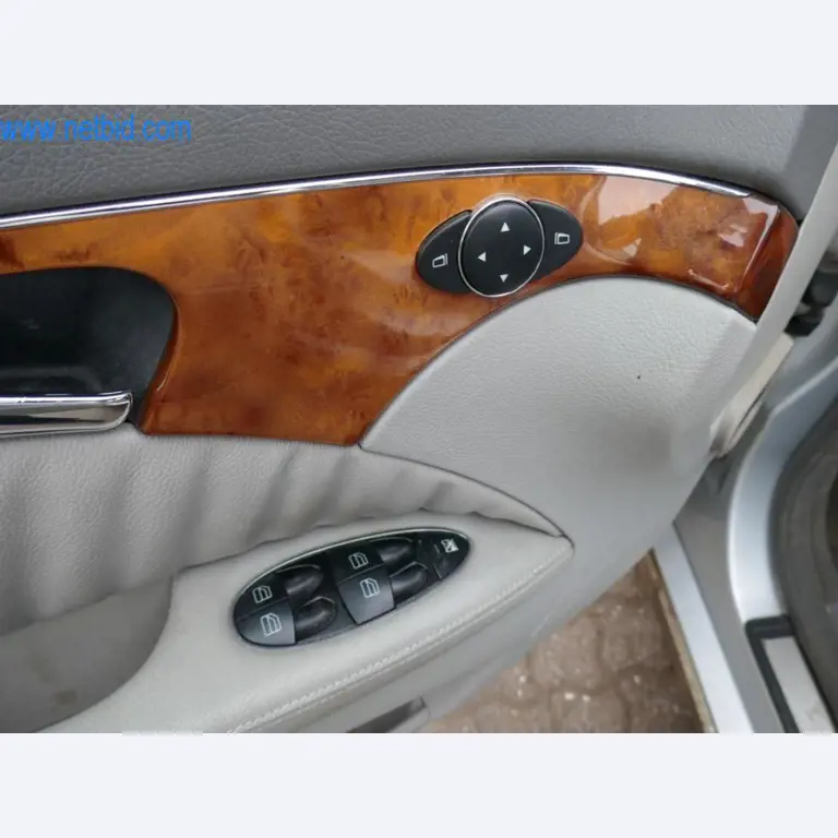 Máquinas e equipamentos técnicos do sector agroalimentar em bom estado de conservação-3