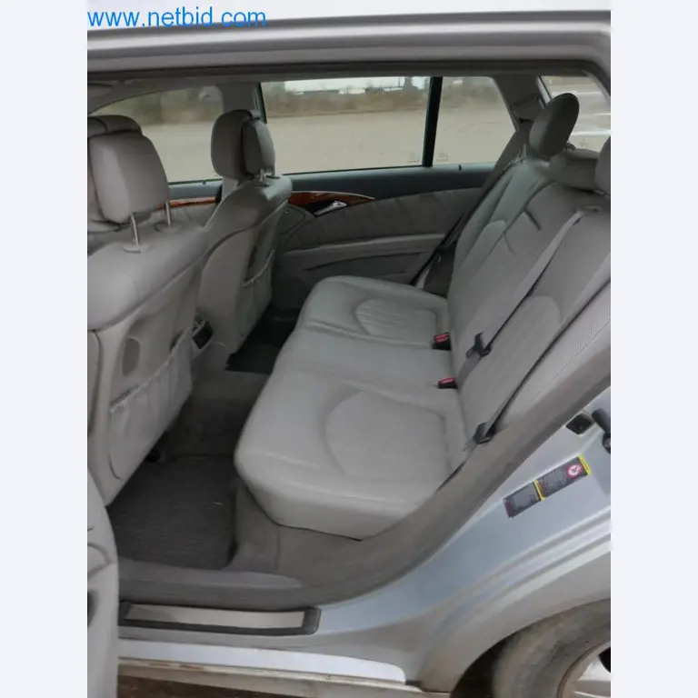 Máquinas e equipamentos técnicos do sector agroalimentar em bom estado de conservação-4