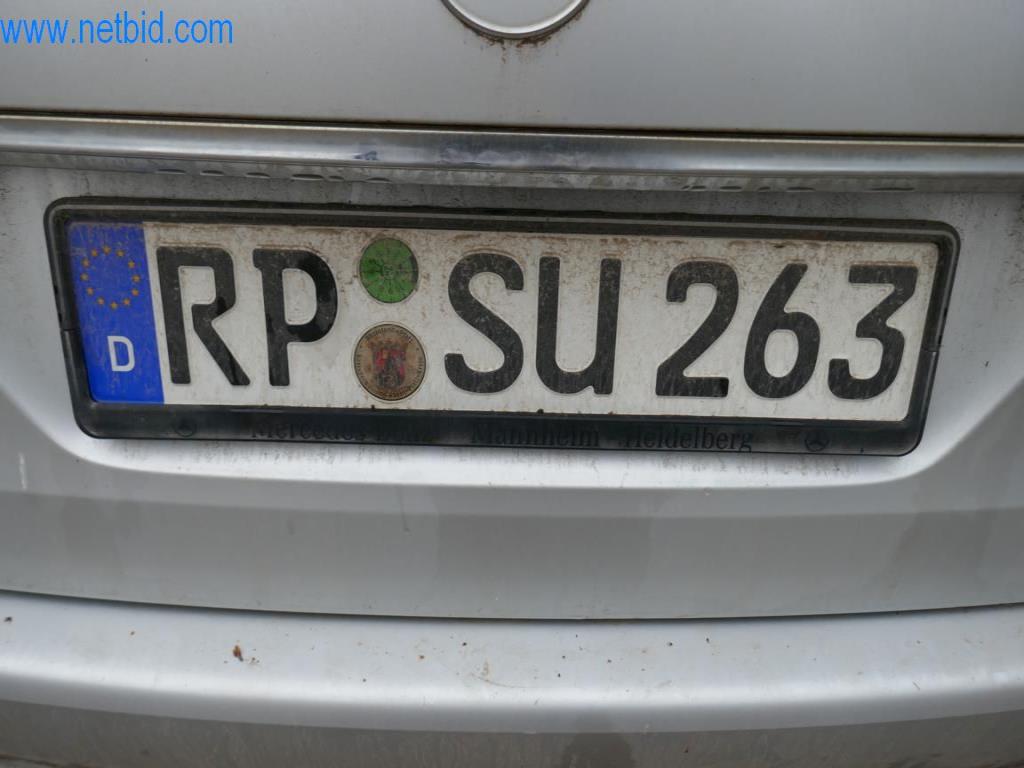 Máquinas y equipos técnicos del sector alimentario en buen estado de conservación-7