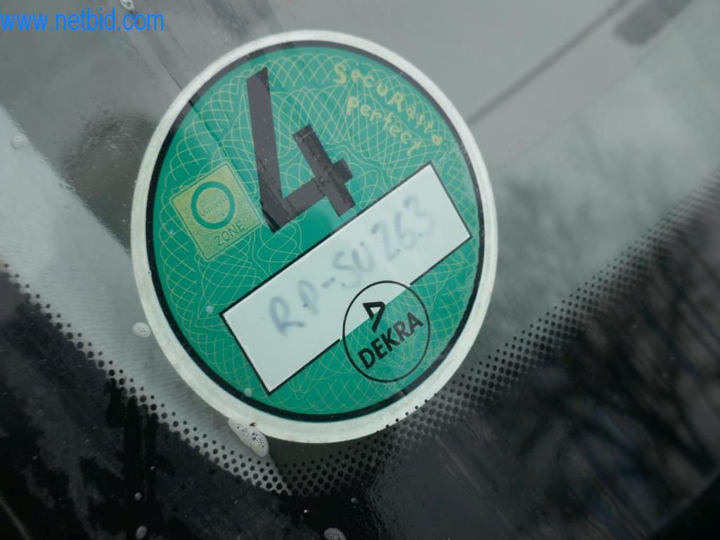 Máquinas y equipos técnicos del sector alimentario en buen estado de conservación-9