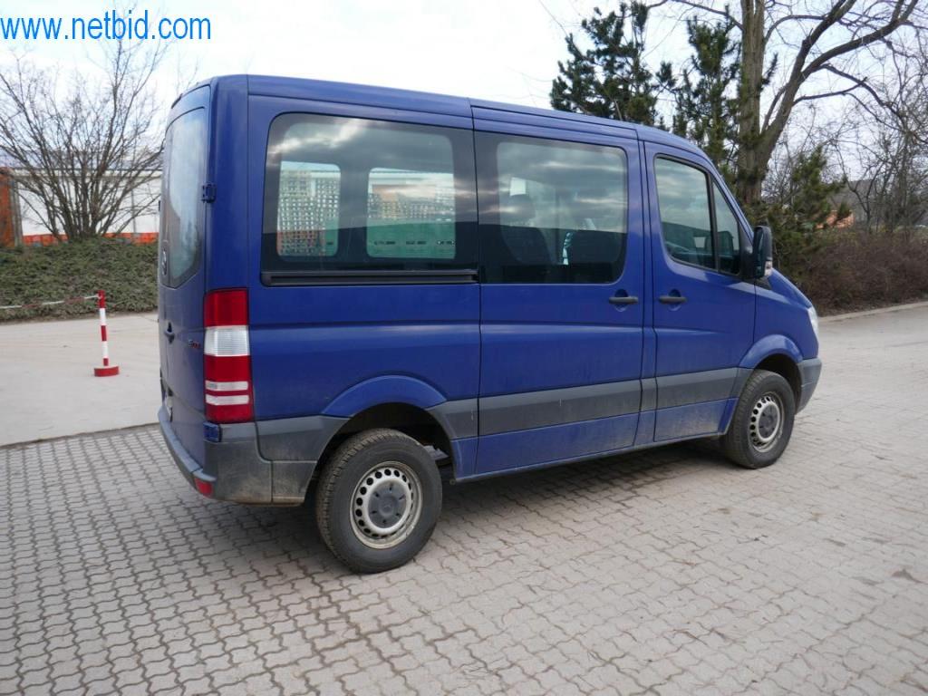 Máquinas y equipos técnicos del sector alimentario en buen estado de conservación-11