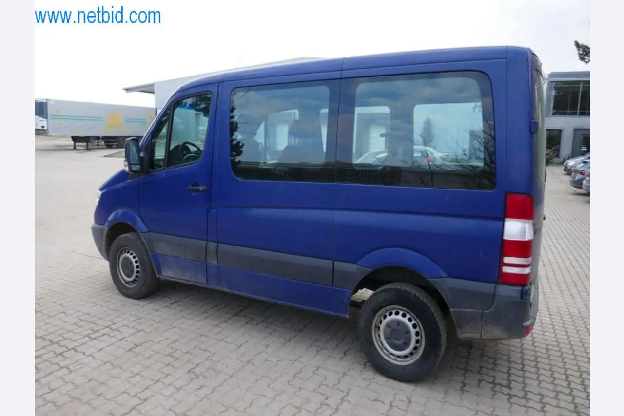 Máquinas e equipamentos técnicos do sector agroalimentar em bom estado de conservação-2