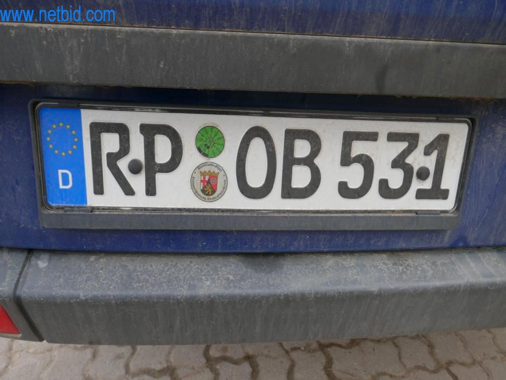 Máquinas y equipos técnicos del sector alimentario en buen estado de conservación-9