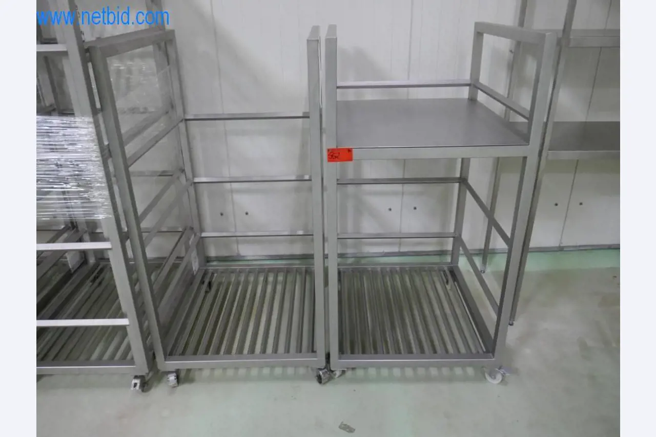 Máquinas e equipamentos técnicos do sector agroalimentar em bom estado de conservação-3