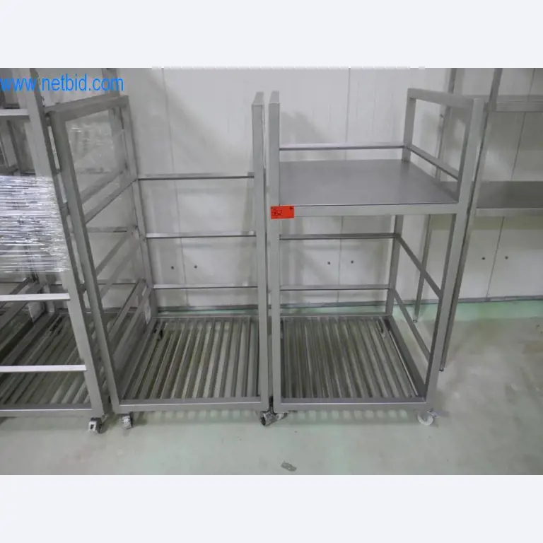 Máquinas e equipamentos técnicos do sector agroalimentar em bom estado de conservação-3