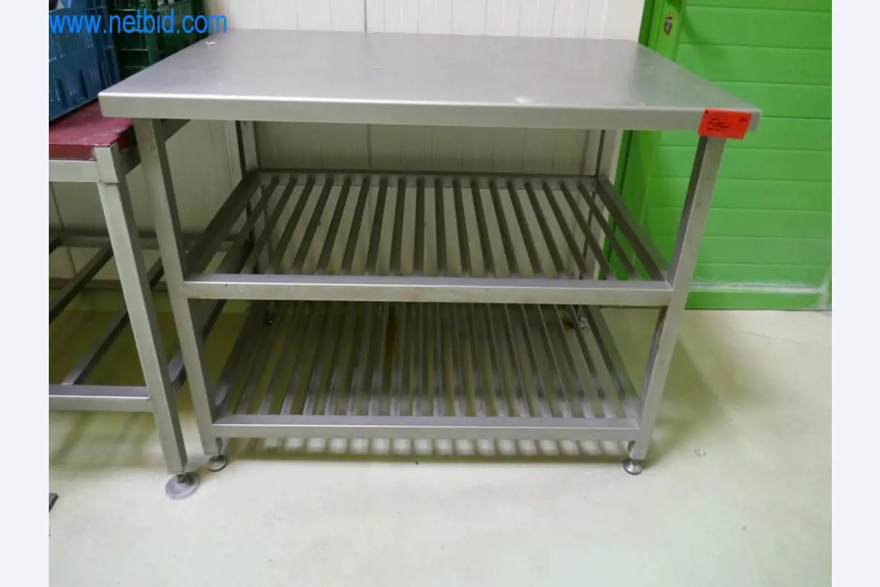 Máquinas e equipamentos técnicos do sector agroalimentar em bom estado de conservação-3