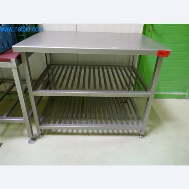 Máquinas e equipamentos técnicos do sector agroalimentar em bom estado de conservação-3