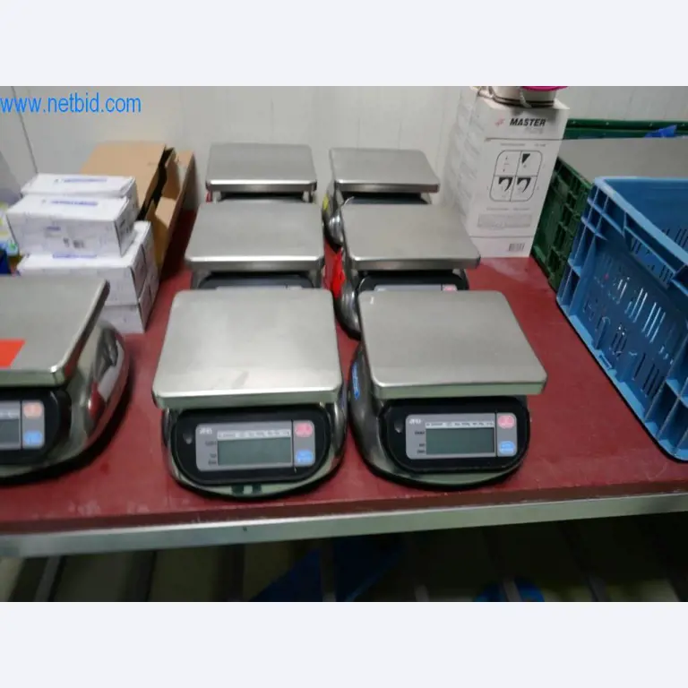 Máquinas e equipamentos técnicos do sector agroalimentar em bom estado de conservação-1