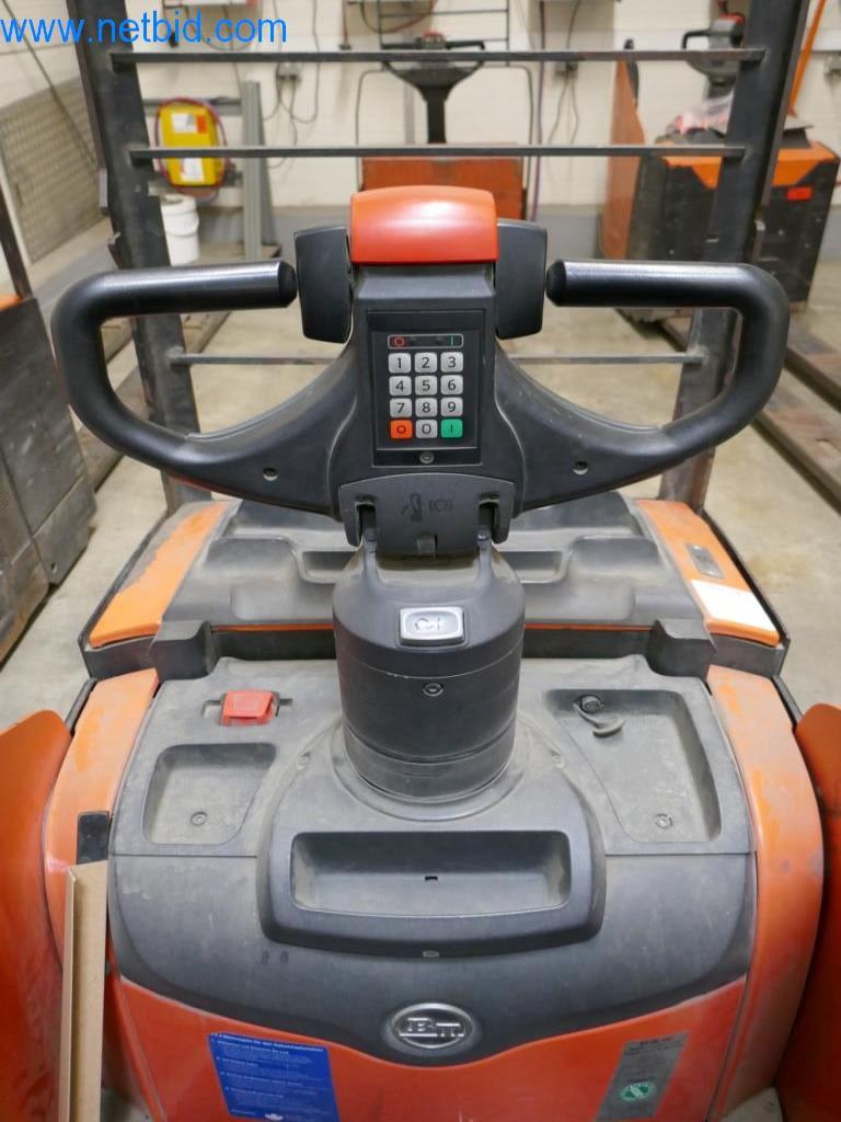 Máquinas y equipos técnicos del sector alimentario en buen estado de conservación-4