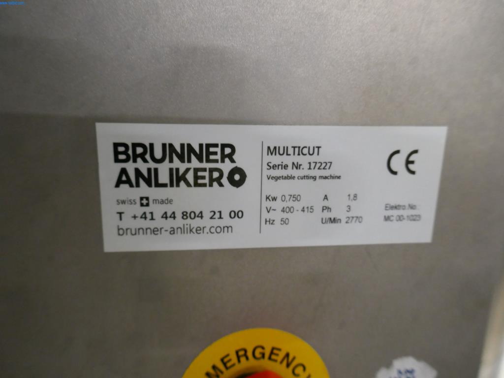 Máquinas y equipos técnicos del sector alimentario en buen estado de conservación-2