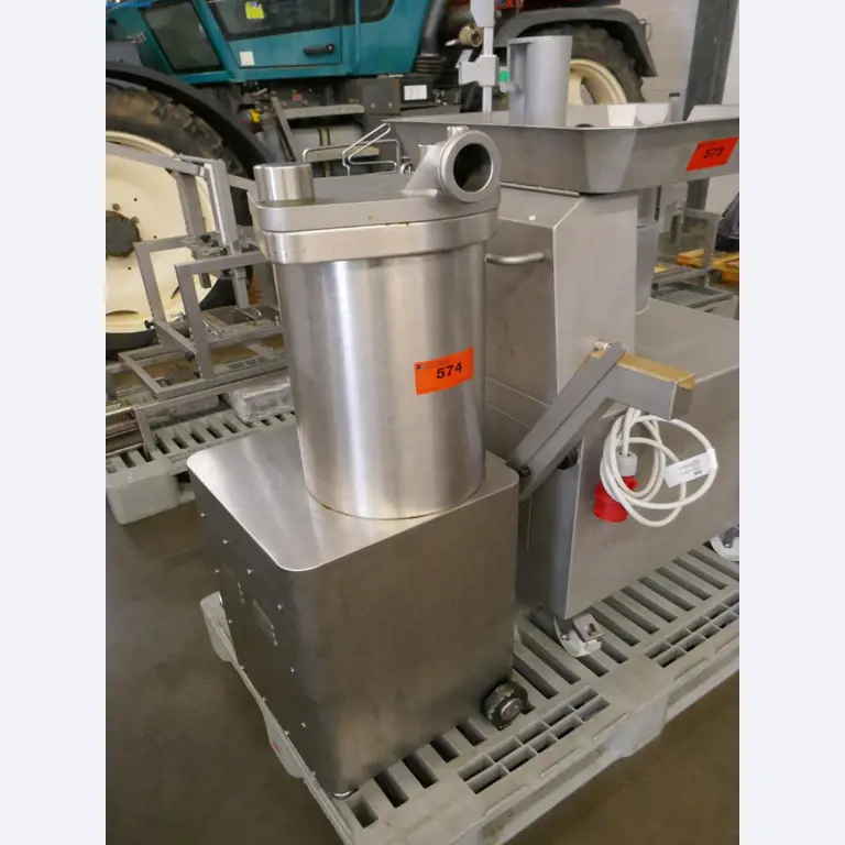 Dobro vzdrževani stroji in tehnična oprema iz živilskopredelovalnega sektorja-3