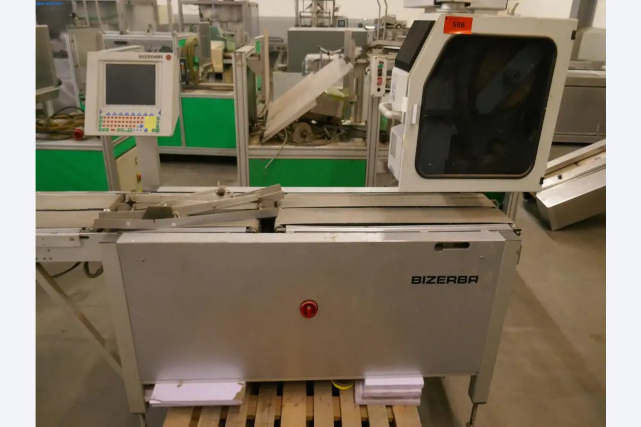 Máquinas e equipamentos técnicos do sector agroalimentar em bom estado de conservação-5