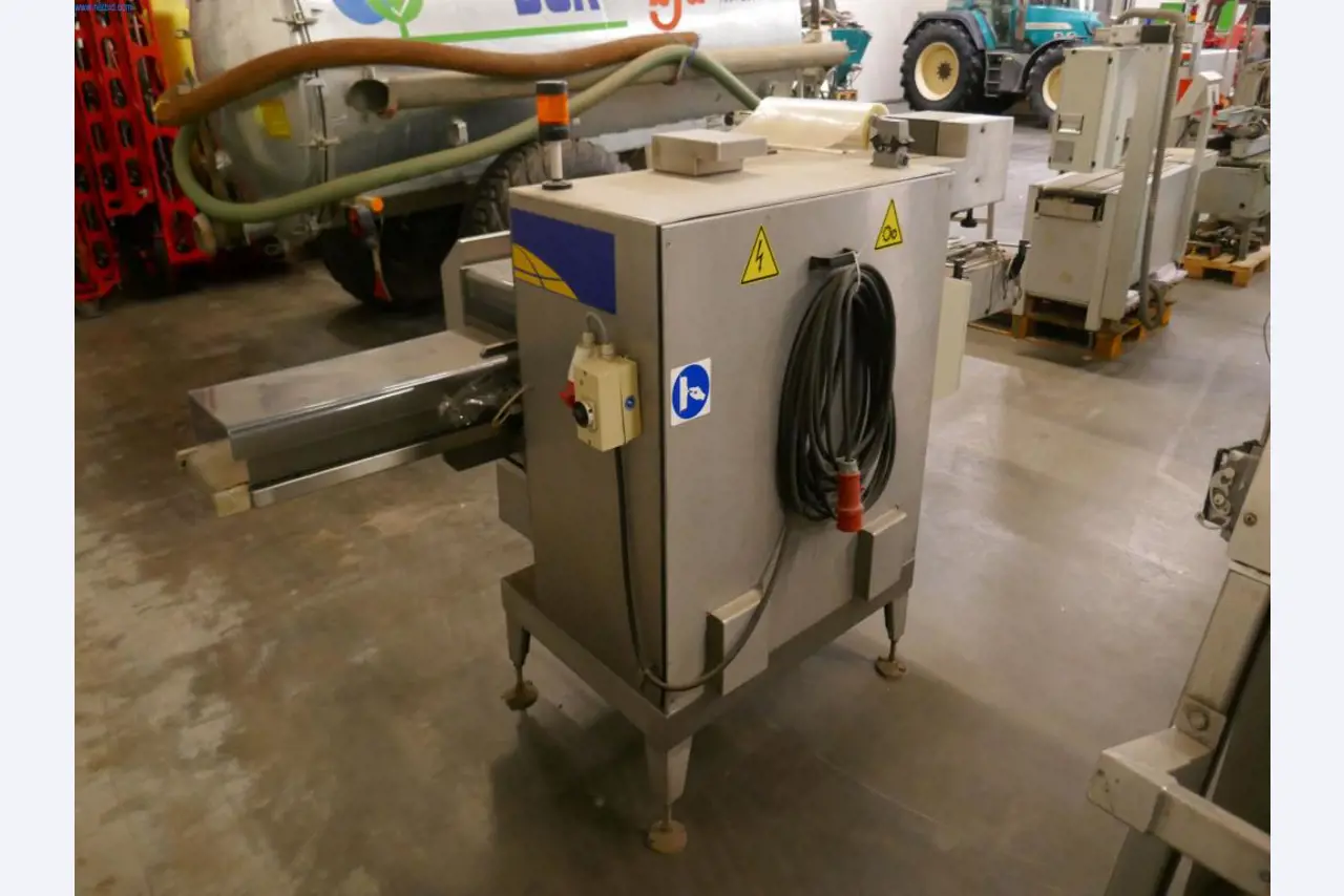 Máquinas e equipamentos técnicos do sector agroalimentar em bom estado de conservação-3