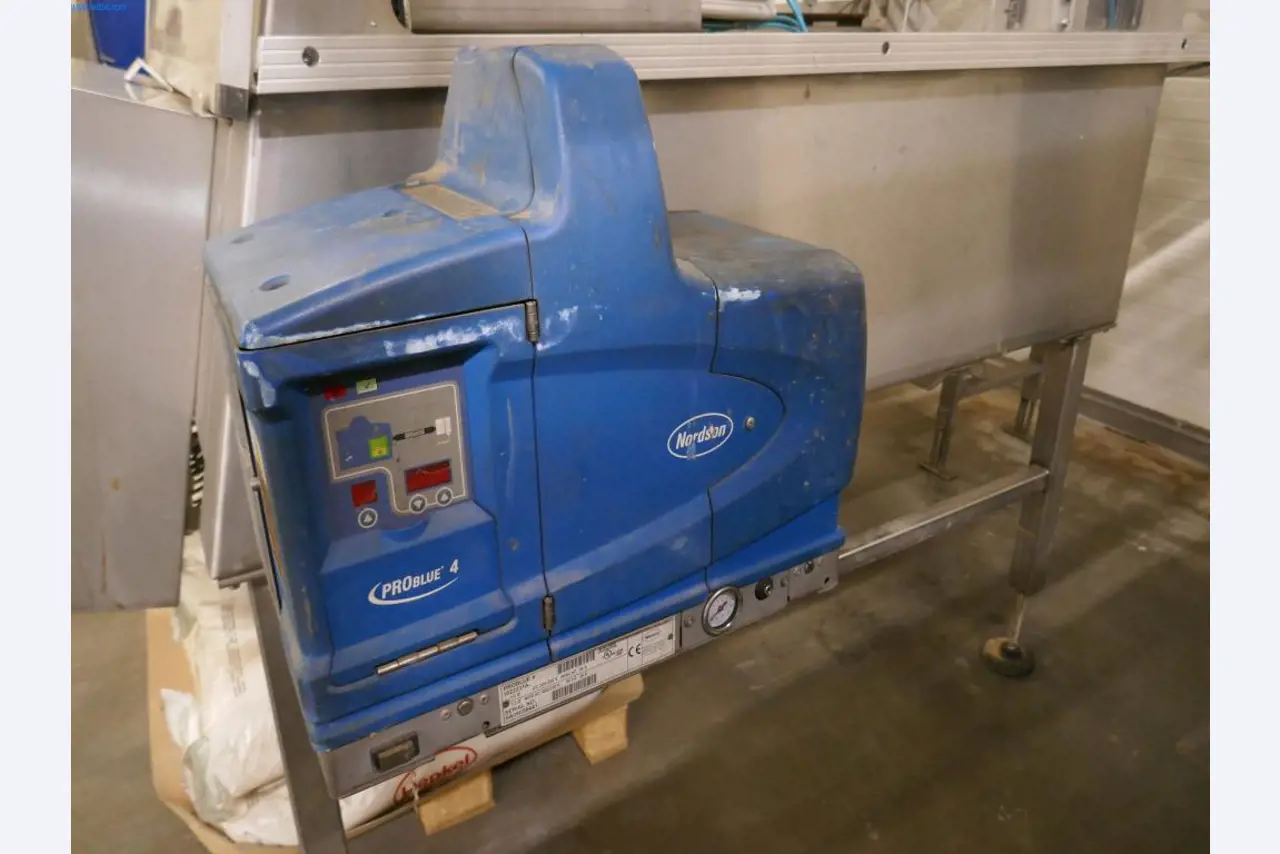 Máquinas y equipos técnicos del sector alimentario en buen estado de conservación-10