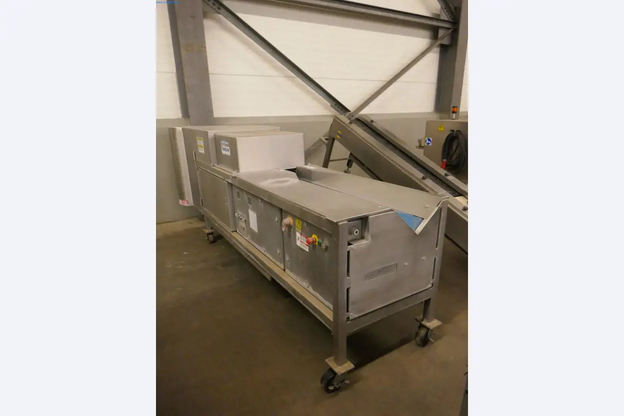 Máquinas y equipos técnicos del sector alimentario en buen estado de conservación-2