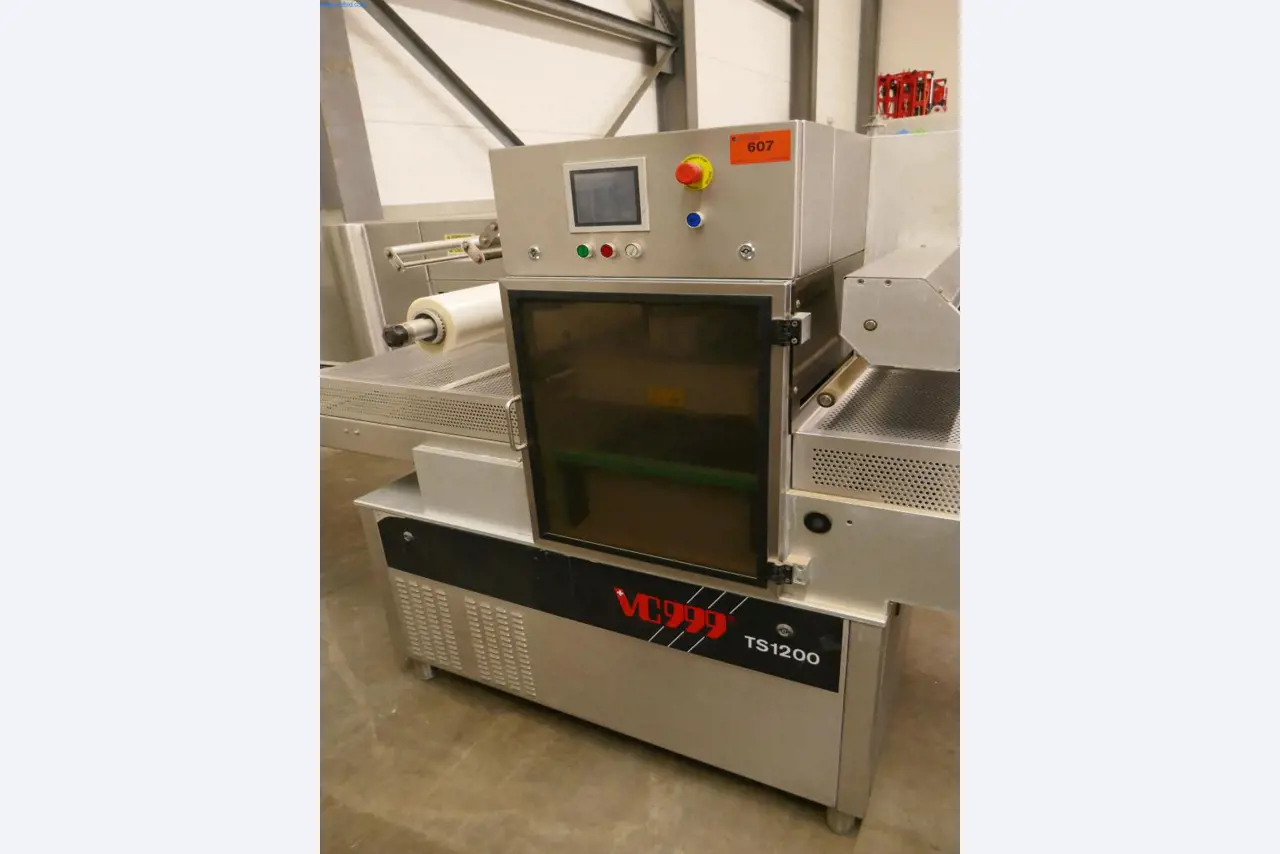 Máquinas y equipos técnicos del sector alimentario en buen estado de conservación-2