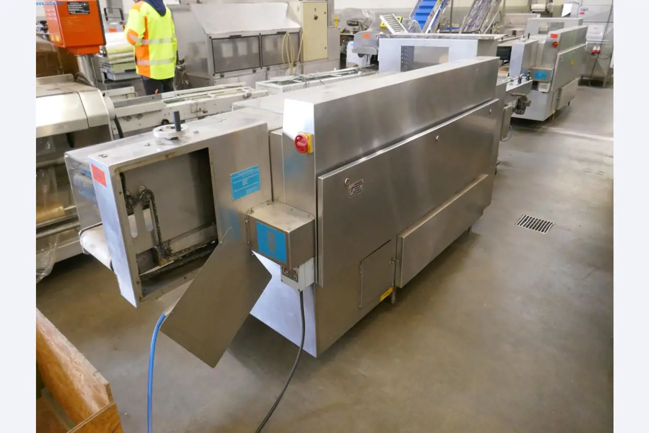 Máquinas y equipos técnicos del sector alimentario en buen estado de conservación-2