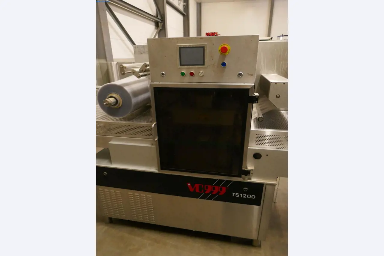 Máquinas y equipos técnicos del sector alimentario en buen estado de conservación-2