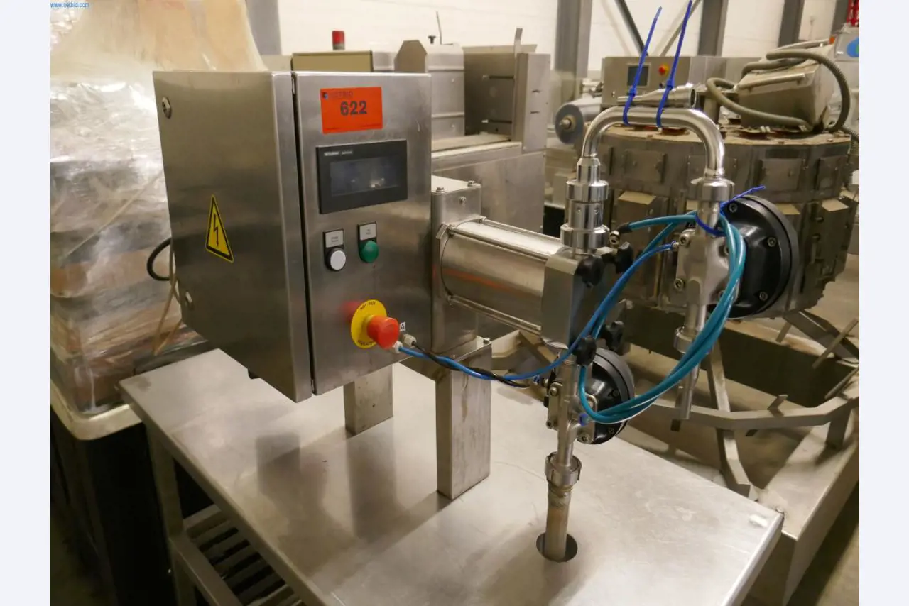 Máquinas y equipos técnicos del sector alimentario en buen estado de conservación-1