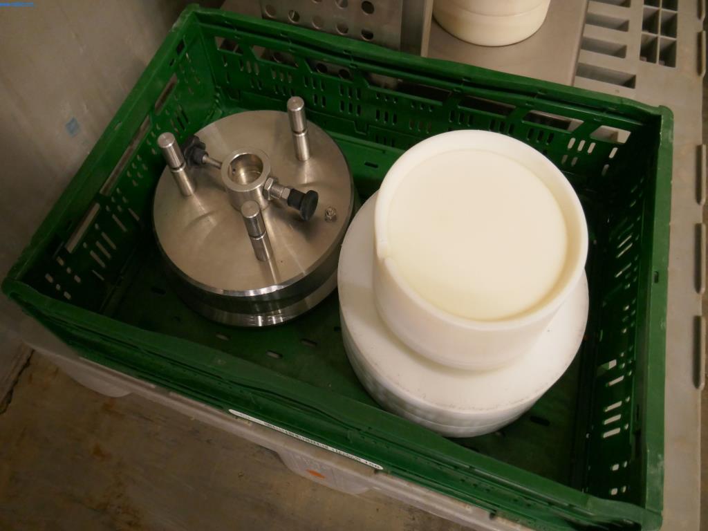 Máquinas y equipos técnicos del sector alimentario en buen estado de conservación-1