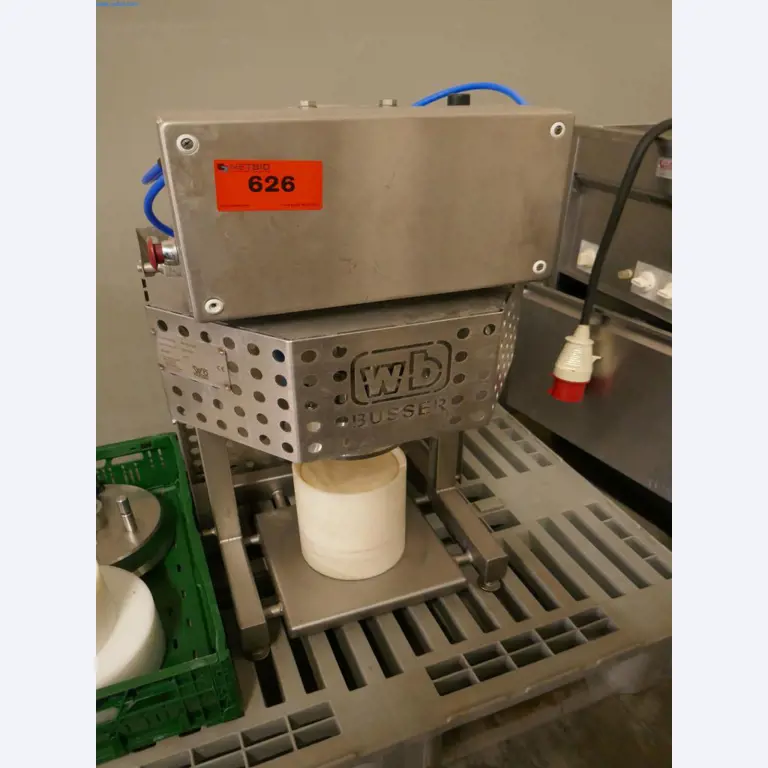 Máquinas e equipamentos técnicos do sector agroalimentar em bom estado de conservação-2