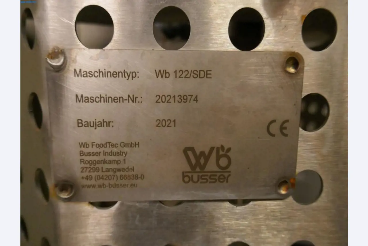 Máquinas e equipamentos técnicos do sector agroalimentar em bom estado de conservação-5