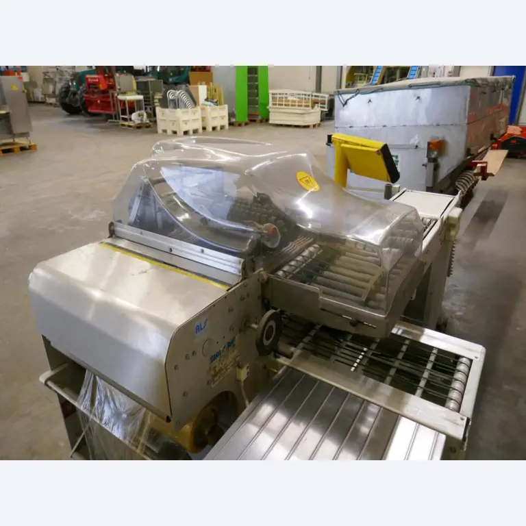 Máquinas e equipamentos técnicos do sector agroalimentar em bom estado de conservação-1