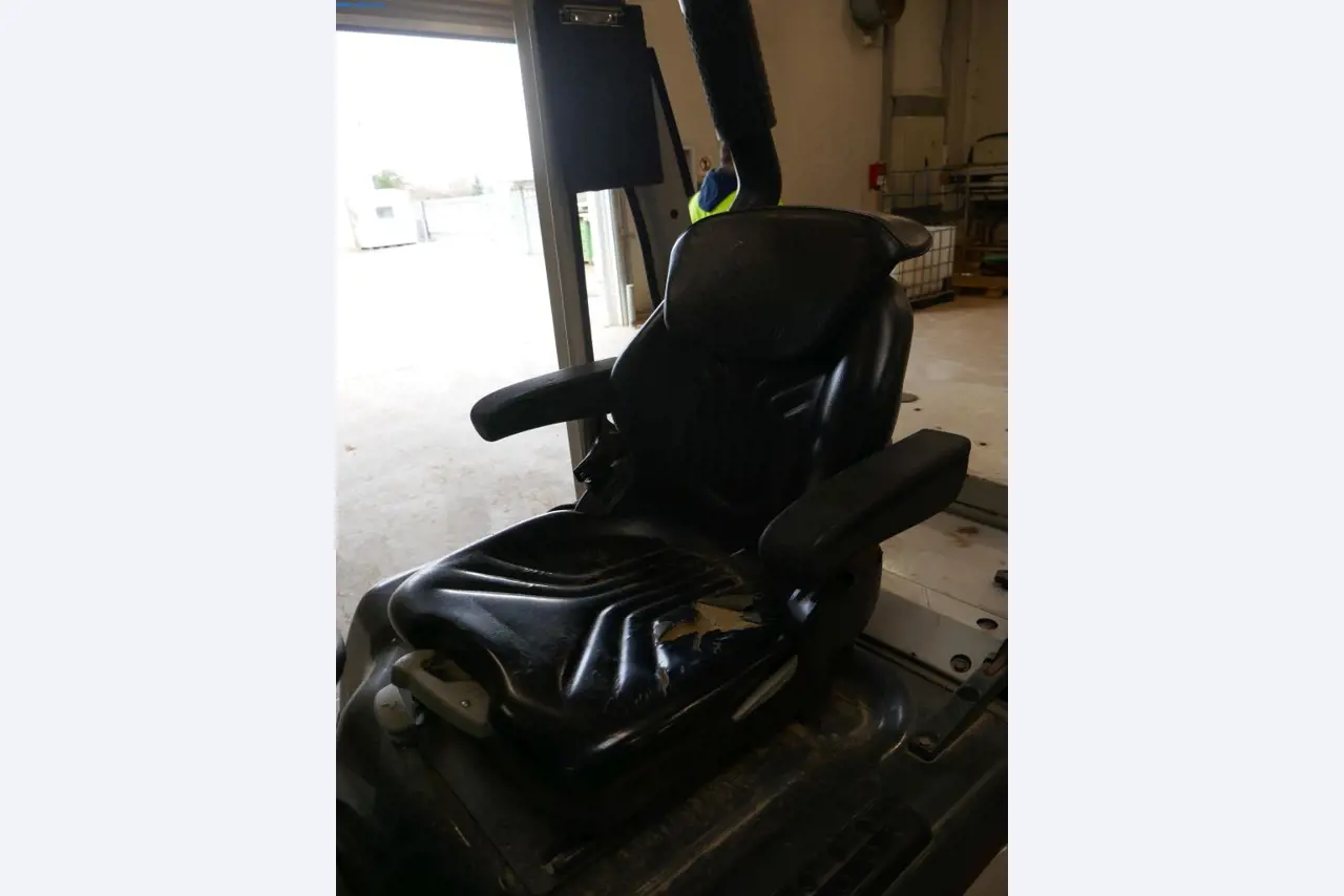 Dobro vzdrževani stroji in tehnična oprema iz živilskopredelovalnega sektorja-4