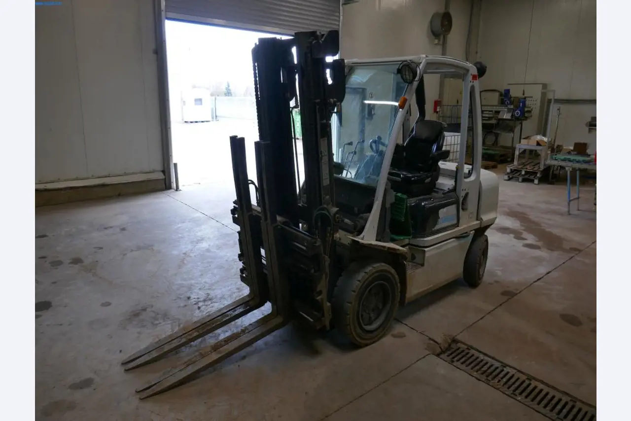 Dobro vzdrževani stroji in tehnična oprema iz živilskopredelovalnega sektorja-5