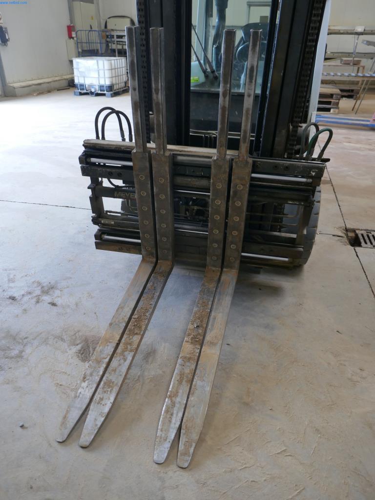 Máquinas y equipos técnicos del sector alimentario en buen estado de conservación-6